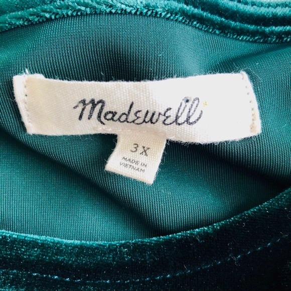Madewell Velvet Butterfly Top Green Size 3X - Picture 4 of 4